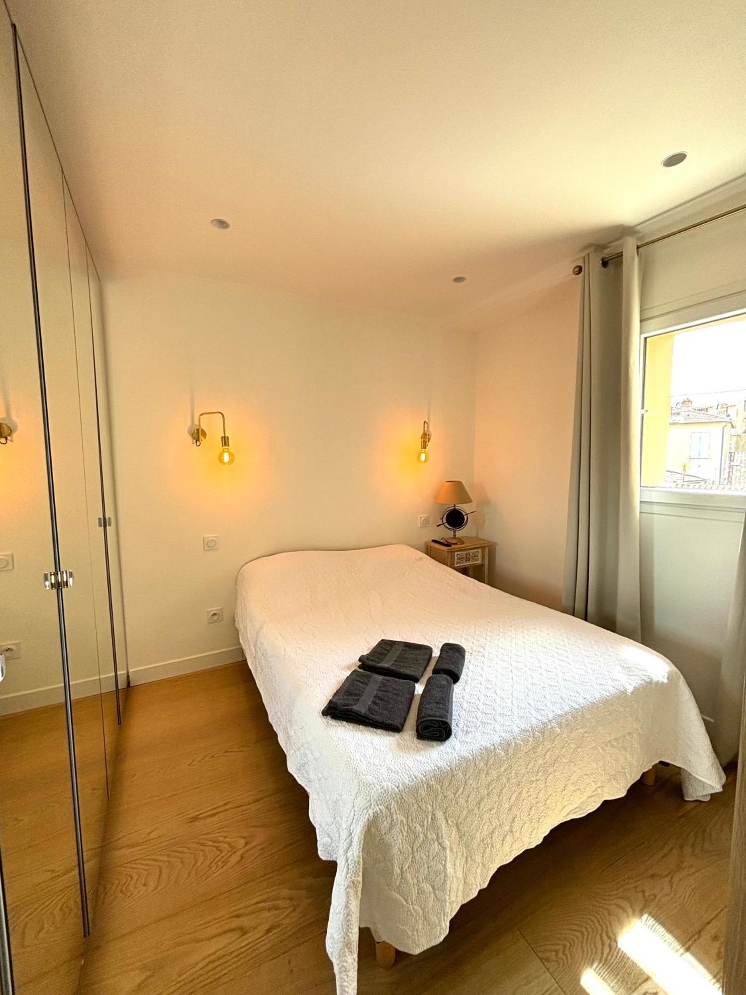 Duplex Old Town Antibes - New ! Apartment Exterior foto